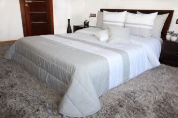 Bielo sivé prehozy na manželskú posteľ Šírka: 220 cm | Dĺžka: 240 cm Šírka: 220 cm | Dĺžka: 240 cm
