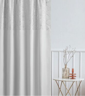 Biely elegantný vzorovaný záves  140x280 cm