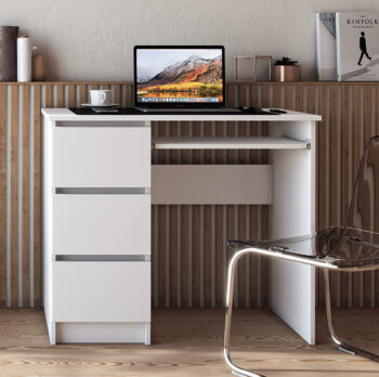 Veľmi praktický PC stolík menších rozmerov CELITA, je pohodlným pomocníkom v menšej pracovni alebo študentskej izbe. Nenáročný používateľ ocení jednu vysúvaciu poličku na klávesnicu, a tri bočné zásuvky poháňané valčekovými koľajničkami, ktoré zabezpečia uschovanie všetkých potrebných…