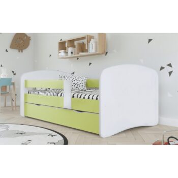 O praktické a pohodlné riešenie v detskej či študentskej izbe sa postará jednolôžková posteľ COCOLINO 90 v kombinácii bielej so zelenou farbou. Vďaka zaobleným hranám je bezpečná pre deti. Vyrobená je z aglomerovaného materiálu laminovanej drevotriesky s hrúbkou…