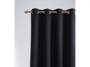 Čierny zatemňujúci záves na kruhy 140 x 250 cm