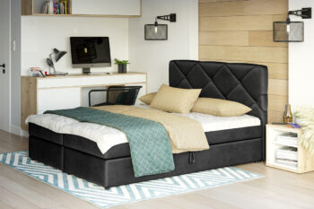 Štýlová manželská posteľ DALILA je v modernom a elegantnom prevedení. Patrí medzi postele typu BOXSPRING. Výrazným dizajnovým prvkom je jej čelo, ktoré tiež ochráni vašu stenu pred oderom.Posteľ je čalúnená látkou ITAKA 15.  Súčasťou postele je kvalitný bonellový matrac. Pre väčší komfort si môžete dokúpiť praktický vrchný krycí matrac TOPPER (viď. doporučené produkty).Disponuje veľkým úložným priestorom, ktorý je vhodný na uloženie perín, obliečok a podobne.Rozmery (š,v,h): 165 x 102 x 208 cm. Výška čela postele: 102 cm. Výška spacej plochy: 47 cm. Výška nožičiek: 2 cm. Spacia plocha: 160 x 200 cm.V našej ponuke nájdete aj ďalšie prevedenia a rozmery manželských postelí DALILA.Dodávame v demontovanom stave.