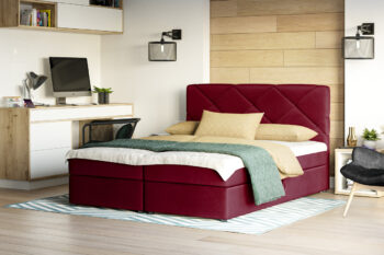 Štýlová manželská posteľ DALILA je v modernom a elegantnom prevedení. Patrí medzi postele typu BOXSPRING. Výrazným dizajnovým prvkom je jej čelo, ktoré tiež ochráni vašu stenu pred oderom.Posteľ je čalúnená látkou ITAKA 34.  Súčasťou postele je kvalitný bonellový matrac. Pre väčší komfort si môžete dokúpiť praktický vrchný krycí matrac TOPPER (viď. doporučené produkty).Disponuje veľkým úložným priestorom, ktorý je vhodný na uloženie perín, obliečok a podobne.Rozmery (š,v,h): 165 x 102 x 208 cm. Výška čela postele: 102 cm. Výška spacej plochy: 47 cm. Výška nožičiek: 2 cm. Spacia plocha: 160 x 200 cm.V našej ponuke nájdete aj ďalšie prevedenia a rozmery manželských postelí DALILA.Dodávame v demontovanom stave.