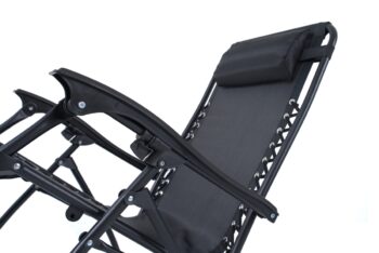 Krásne dvojpolohové záhradné kreslo z hliníkovej konštrukcie DELUXE je dodávané v tmavozelenej farbe výplne. Podrúčky sú z PVC, výplň je z textílie odolnej poveternostným vplyvom. Kreslo má polohovateľnú opierku chrbta a dodáva sa s podhlavníkom. Pod opierkami rúk sa nachádzajú…