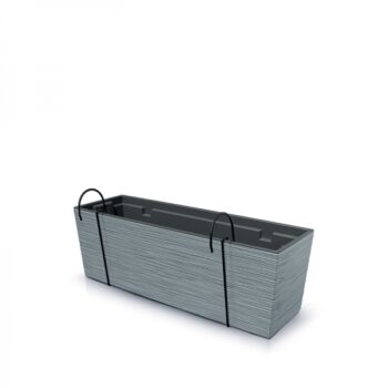 Ak hľadáte spôsob ako okrášliť Vašu terasu, balkón či záhradu, plastový balkónový kvetináč DFC600W 58 cm, bude tým správnym prvkom, s ktorým vytvoríte nádherné aranžmány, ktoré sa budú vynímať široko ďaleko. Farebné prevedenie kvetináča je sivý betón, vyrobený je z kvalitného, na údržbu nenáročného…