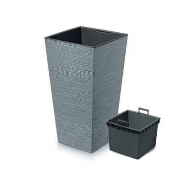 Hľadáte nejaký prvok či doplnok do záhrady, ktorý ju razom premení na pokojné elegantné miesto? Vhodným riešením, ktorý dokonale oživí otvorený priestor, či interiér, sa stane plastový kvetináč DFSH240 24 cm vo farebnom prevedení sivý betón, so zaujímavou, neprehliadnuteľnou prúžkovanou štruktúrou.…