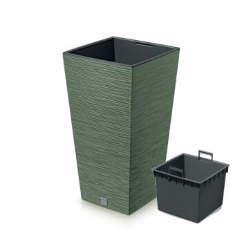 Hľadáte nejaký prvok či doplnok do záhrady, ktorý ju razom premení na pokojné elegantné miesto? Vhodným riešením, ktorý dokonale oživí otvorený priestor, či interiér, sa stane vysoký plastový kvetináč DFSH400 39,5 cm vo farebnom prevedení zelená, so zaujímavou, neprehliadnuteľnou prúžkovanou…