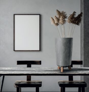 Betónový efekt a hladký povrch plastového kvetináča na nožičkách DGTL240E 23,9 cm, v krásnom prevedení marengo, vnesie do Vášho obydlia pokoj a príjemnú atmosféru. Na jeho výrobu bol použitý kvalitný a odolný plast, ktorý je jednoduchý na údržbu a jeho uhladený dizajn pôsobí vkusne a štýlovo. Stojí…