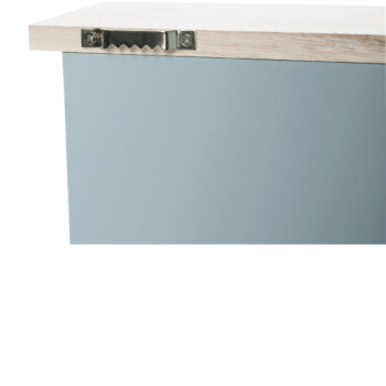 Skrinka na kľúče Dodoma - biela / prírodná; Rozmery (ŠxHxV): 20x7x28 cm; Materiál: lakovaná MDF.