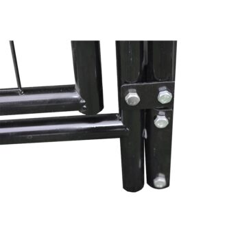 Voliéra pre psa Dogny Typ 3 je ideálnym riešením pre všetkých majiteľov psov, ktorí hľadajú spoľahlivý a moderný priestor pre svojich štvornohých miláčikov. S rozmermi 135x260x164 cm poskytuje dostatok miesta na pohodlné ubytovanie vášho psa, pričom jej hranatý tvar zaručuje efektívne využitie…