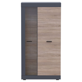 Dvojdverová vitrína Dolin CT v prevedení grafit / dub sonoma je moderným a praktickým kusom nábytku, ktorý sa hodí do každého interiéru. Jej tmavá farba dodáva priestoru eleganciu a štýl. Vitrína je vyrobená z aglomerovaného materiálu DTD, ktorý je známy svojou odolnosťou a dlhou životnosťou.