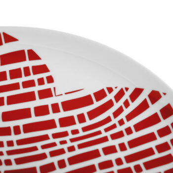 Tanier na pizzu Dolkom Typ 2 v elegantnej kombinácii bielej a červenej farby je ideálnym doplnkom pre každú modernú kuchyňu. Tento okrúhly tanier s priemerom 30 cm je vyrobený z kvalitného porcelánu, čo zaručuje jeho dlhú životnosť a odolnosť voči poškriabaniu. Vďaka svojmu modernému vzhľadu sa…