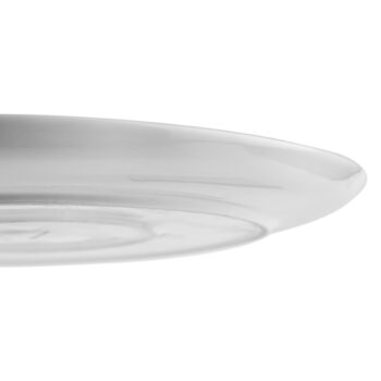 Tanier na pizzu Dolkom Typ 2 v elegantnej kombinácii bielej a červenej farby je ideálnym doplnkom pre každú modernú kuchyňu. Tento okrúhly tanier s priemerom 30 cm je vyrobený z kvalitného porcelánu, čo zaručuje jeho dlhú životnosť a odolnosť voči poškriabaniu. Vďaka svojmu modernému vzhľadu sa…