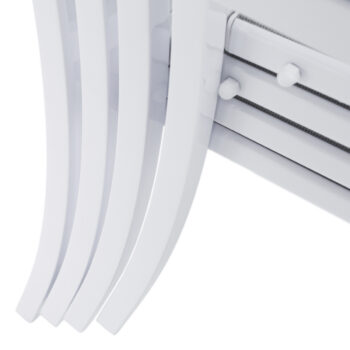 Predstavujeme vám záhradnú stoličku Dorio v elegantnej kombinácii bielej a svetlosivej farby, ktorá je ideálnym doplnkom pre vašu záhradu či terasu. Táto stolička od značky KONDELA sa vyznačuje moderným vzhľadom a praktickými vlastnosťami, ktoré ocení každý milovník vonkajšieho…