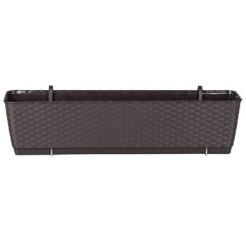 Plastový balkónový kvetináč DRL500PW 49,2 cm je obdĺžnikový kvetináč s textúrou imitujúcou vypletaný umelý ratan v krásnom prevedení hnedá. Jeho súčasťou je praktická priehradka, ktorá sa postará o správne zavlažovanie rastlín. Predlžuje čas, počas ktorého je pôda vlhká, šetrí vodu menším…