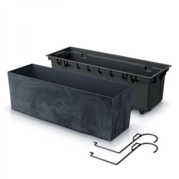 Jednoduchý tvar a elegancia plastového balkonového kvetináča DUC600EW 58 cm v prevedení antracit, s pridaným betónovým efektom, sa bude nádherne vynímať na Vašom balkóne. Jeho súčasťou sú aj kovové háčiky, pomocou ktorých kvetináč jednoducho zavesíte. Je precízne spracovaný, vyrobený z odolného, na…