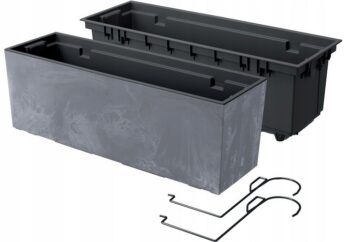 Jednoduchý tvar a elegancia plastového balkonového kvetináča DUC600EW 58 cm v prevedení marengo, s pridaným betónovým efektom, sa bude nádherne vynímať na Vašom balkóne. Jeho súčasťou sú aj kovové háčiky, pomocou ktorých kvetináč jednoducho zavesíte. Je precízne spracovaný, vyrobený z odolného, na…