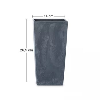 Hranatý plastový kvetináč DURS140E 14 cm je vhodný na celoročné použitie, či už v interiéri alebo v exteriéri. Vďaka jeho krásnemu prevedeniu v antracitovej farbe, ktoré imituje betón, sa bude dokonale vynímať na terase, záhrade, balkóne či v obývačke alebo všade tam, kde si zmyslíte. Je vyrobený…