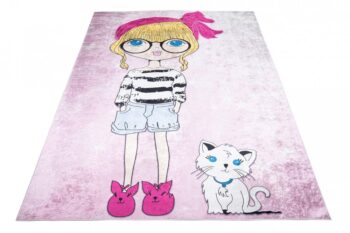 Detský koberec do dievčenskej izby s mladou slečnou a mačkou Šírka: 80 cm | Dĺžka: 150 cm