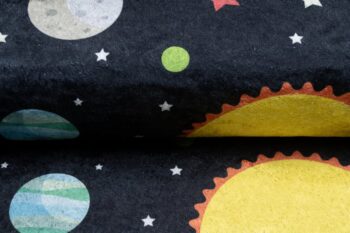 Detský koberec s motívom planét a hviezd Šírka: 80 cm | Dĺžka: 150 cm