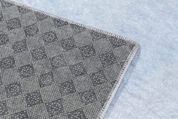 Detský koberec s motívom roztomilej pandy na mráčiku Šírka: 140 cm | Dĺžka: 200 cm