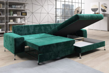 Ak hľadáte spojenie moderného dizajnu a pohodlia tak rohová sedačka PLUTO Vám toto očakávanie splní. Sedačka má praktický úložný priestor a tiež disponuje funkciou rozkladu. Po rozložení vznikne plocha 222 x 150 cm na príležitostné spanie. Sedačka je vyrobená v kombinácií vlnovcovej pružiny a PUR peny s hustotou T-30.Rozmery (ŠxVxH) : 268 x 81 x 184 cm. Výška sediska od zeme je 42 cm. Hĺbka sediska po vankúše je 60 cm , bez vankúšov 80 cm.Farebné prevedenie : Kronos 27Prevedenie rohu : pravéPoťahová látka KRONOS je vyrobená zo 100% polyesteru a radí sa medzi plyšové tkaniny. Je veľmi mäkká a príjemná na dotyk. Výhodou textílie Kronos je odolnosť voči svetlu, nedochádza teda k vyblednutiu a tiež nežmolkovatie. Na čistenie Vám stačí iba špeciálny čistiaci prostriedok a jemná hubka. Nepoužívajte vodu, nevystavujte ju príliš vysokej teplote a chemickým prípravkom na báze chlóru.Sedačka sa skladá z troch balíkov :108 x 105 x 65 cm – 45 kg128 x 195 x 65 – 57 kg110 x 45 x 45 – 26 kgDodávame v demonte.Farebné prevedenie sa môže líšiť v závislosti od nastavenia Vášho PC monitora alebo telefónu.