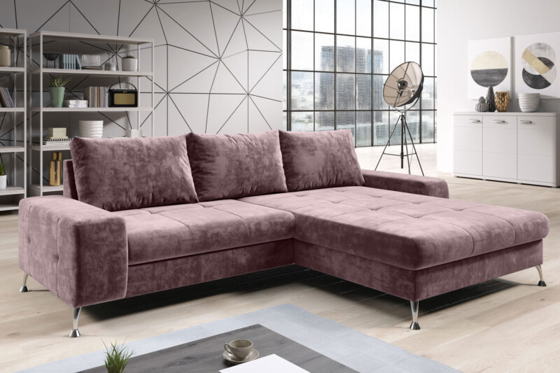 Dizajnová rohová sedačka PLUTO, Kronos 27, pravá Ak hľadáte spojenie moderného dizajnu a pohodlia tak rohová sedačka PLUTO Vám toto očakávanie splní. Sedačka má praktický úložný priestor a tiež disponuje funkciou rozkladu. Po rozložení vznikne plocha 222 x 150 cm na príležitostné spanie. Sedačka je vyrobená v kombinácií vlnovcovej pružiny a PUR peny s hustotou T-30.Rozmery (ŠxVxH) : 268 x 81 x 184 cm. Výška sediska od zeme je 42 cm. Hĺbka sediska po vankúše je 60 cm , bez vankúšov 80 cm.Farebné prevedenie : Kronos 27Prevedenie rohu : pravéPoťahová látka KRONOS je vyrobená zo 100% polyesteru a radí sa medzi plyšové tkaniny. Je veľmi mäkká a príjemná na dotyk. Výhodou textílie Kronos je odolnosť voči svetlu, nedochádza teda k vyblednutiu a tiež nežmolkovatie. Na čistenie Vám stačí iba špeciálny čistiaci prostriedok a jemná hubka. Nepoužívajte vodu, nevystavujte ju príliš vysokej teplote a chemickým prípravkom na báze chlóru.Sedačka sa skladá z troch balíkov :108 x 105 x 65 cm – 45 kg128 x 195 x 65 – 57 kg110 x 45 x 45 – 26 kgDodávame v demonte.Farebné prevedenie sa môže líšiť v závislosti od nastavenia Vášho PC monitora alebo telefónu.