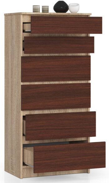 Komoda HEDDI60: Elegantné spojenie duba Sonoma s wenge Typ tovaru: Komoda, skrinka Štýlová komoda HEDDI60 v sebe kombinuje prirodzený vzhľad  duba Sonoma s elegantným a temným odtieňom wenge. Tento nábytok je ideálnou voľbou pre spálne a obývacie izby, kde chcete vytvoriť atmosféru modernosti a zároveň útulnosti.  Materiál:< /strong> Odolný LTD Rozmer: 130 x 60 x 40 cm Farba: Dub Sonoma v kombinácii s hlbokým wenge  Vybavenie: 6 praktických zásuviek a ďalšie úložné priestory Štýl: Moderné a dizajnové prevedenie  Vzhľad: Vysoký dizajn, ktorý dominuje interiéru  Komoda HEDDI60 je skvostom medzi nábytkom, ktorý kombinuje moderný dizajn s kvalitnými materiálmi a praktickosťou. Jej mnohostrannosť a výrazný vzhľad urobia z každej miestnosti skvost.