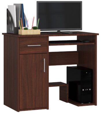 Písací stôl JANČA90: Elegantný wenge pre moderné interiéry JANČA90 je vysoko funkčný písací stôl, ktorý vyniká svojim jedinečným dizajnom v odtieni wenge. Tmavá, ale pritom elegantná farba wenge robí tento stôl perfektnou voľbou pre modernú detskú izbu, kanceláriu alebo pracovňu.  Materiál: LTD - garantuje odolnosť a dlhú životnosť produktu.< /li> Rozmery: 74 x 90 x 50 cm - optimálne rozmery pre pohodlnú prácu či štúdium. Farba: Exkluzívny odtieň wenge, ktorý dodáva stolu sofistikovaný vzhľad. Vybavenie: Praktická zásuvka na ukladanie potrieb a výsuvná doska pre klávesnicu zvyšuje komfort pri práci. Štýl:< /strong> Moderné a dizajnové prevedenie pre aktuálne trendy interiérového designu. Počet políc: 3 police pre jednoduchú organizáciu vašich dokumentov a pomôcok.  Zaraďte do svojho domova kúsok dizajnu s písacím stolom JANČA90. Elegancia wenge a funkčnosť v jednom produkte.