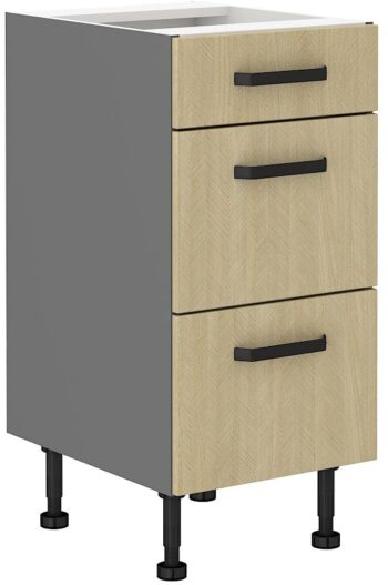 Štýlová kuchynská linka KOSTY zaujme najmä netradičným vzorom rybia kosť na dvierkach. Je vyrobená z kvalitnej 16 mm hrubej LTD dosky, čierne kovové úchyty vytvárajú príjemný kontrast s béžovými dvierkami. Korpus je vo farbe antracit.Skrinky disponujú ABS hranami a majú funkciu tichého dovierania, nožičky sú nastaviteľné.Dolná kuchynská skrinka so zásuvkami 40D 3S BB má rozmery (ŠxVxH): 40 x 87 x 52 cm.Súčasťou skrinky nie je pracovná doska.Vďaka bohatej ponuke kuchynských skriniek z kolekcie KOSTY si vyskladáte štýlovú kuchyňu podľa svojich vlastných predstáv a potrieb.Dodávame v demonte.