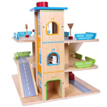 Drevená garáž s výťahom + autá