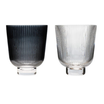 Predstavujeme vám elegantný Sklenený svietnik (6 ks) Efro 680 ml, ktorý je dokonalým doplnkom pre váš interiér. Tento moderný svietnik vyniká svojím nepravidelným tvarom a kombináciou priehľadnej a dymovej farby, čo mu dodáva jedinečný vzhľad. Je vyrobený z kvalitného skla,…