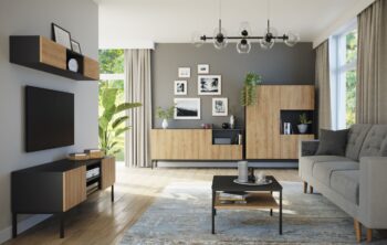 Veľká šatníková skriňa z kolekcie ELJEN v sebe spája skvelý dizajn, praktickosť, funkčnosť a dostatok úložného priestoru. Vďaka šatníkovej tyči, policiam a dvom zásuvkám získate bohatý priestor pre Vaše veci, v strede skrini sa nachádza odkladacia polica, ktorú môžete využiť na dekorácie.20 cm vysoké čierne kovové nohy zabezpečujú stabilitu, skriňa je vyrobená z kvalitného MDF materiálu. Rozmery (ŠxVxH): 135 x 200 x 60 cm. V našej ponuke nájdete ďalšie prvky z kolekcie ELJEN, vďaka ktorej si zariadite Vašu obývačku, či pracovňu moderne a štýlovo.Dodávame v demonte.