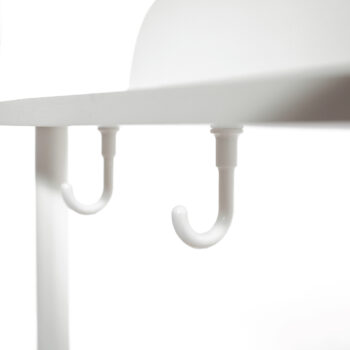 Detská kuchynka Emiel v bielej a prírodnej farbe je ideálnym doplnkom pre každé dieťa vo veku od 6 do 12 rokov, ktoré sa rado hrá na kuchára. Táto moderná kuchynka je navrhnutá tak, aby podporovala kreativitu a rozvíjala zručnosti detí pri hre. Vďaka svojmu elegantnému dizajnu a svetlým farbám…