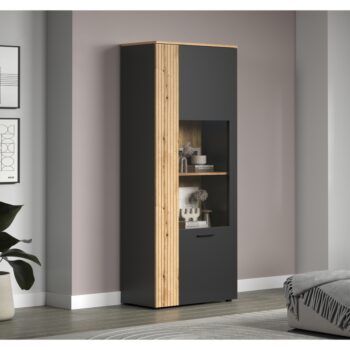 Vitrína Esena 1D1W v elegantnom prevedení grafit a dub evoke je ideálnym doplnkom pre váš moderný interiér. Táto vitrína, vyrobená z kvalitnej laminovanej DTD a skla, ponúka nielen estetický vzhľad, ale aj praktické využitie. S rozmermi 80 cm na šírku, 42 cm na hĺbku a 195 cm na…