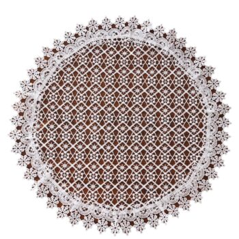 Elegantný okrúhly čipkovaný obrúsok Priemer: 30 cm