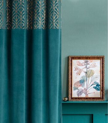 Elegantný petrolejovo zelený zatemňujúci záves so striebornými kruhmi 140x280 cm