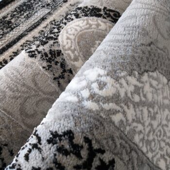 Exkluzívny koberec čiernej farby vo vintage štýle Šírka: 80 cm | Dĺžka: 150 cm