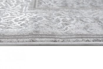 Exkluzívny koberec sivej farby s bielym orientálnym vzorom Šírka: 140 cm | Dĺžka: 200 cm