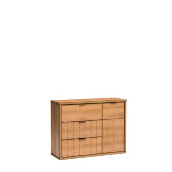 Sektor FINEST je v štýle modernej elegancie. Stane sa vynikajúcim výberom do vašej obývačky, jedálne či spálne. Charakteristickým znakom nábytku je jeho štýlové a elegantné zdobenie na prednej časti.Táto spálňová zostava je vyrobená z kvalitných LTD dosiek. Sú nenáročné na údržbu. Hrany sú chránené ABS hranou. Zadná časť nábytku je z HDF dosky.Farebné prevedenie: dub karamel. Obývacia zostava sa skladá z:vitrína - rozmery (š,v,h): 50 x 187,4 x 40,6 cmkombinovaná komoda - rozmery (š,v,h): 117,5 x 90 x 40,6 cmtelevízny stolík - rozmery (š,v,h): 159 x 53 x 40,6 cmManželská posteľ je vrátane roštu! Matrac je potrebné si dokúpiť vo veľkosti 160 x 200 cm, resp. 2 x 80 /200 cmDodávame v demontovanom stave.