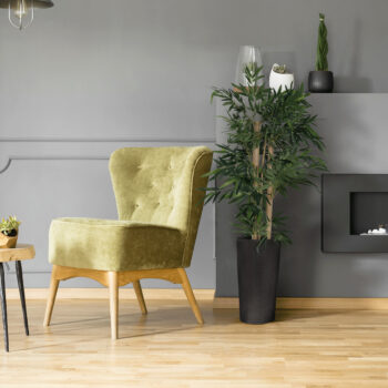 Plastový kvetináč Floron v elegantnej hnedej farbe je ideálnym riešením pre všetkých milovníkov rastlín, ktorí hľadajú moderný a praktický doplnok do svojho interiéru alebo exteriéru. Tento kvetináč od značky KONDELA sa vyznačuje jednoduchou montážou a je dodávaný už zmontovaný, čo vám ušetrí…