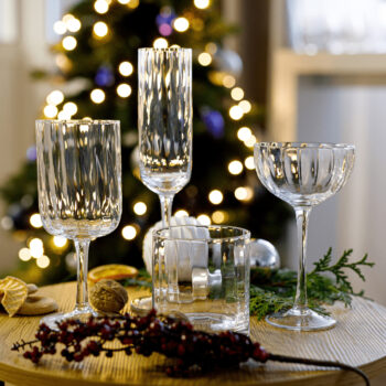 Predstavujeme vám elegantný pohár na šampanské Granity Typ 1, ktorý je ideálnym doplnkom pre každú oslavu alebo špeciálnu príležitosť. Tento set obsahuje 6 kusov pohárov s objemom 220 ml, ktoré sú vyrobené z kvalitného priehľadného skla. Ich moderný vzhľad a jednoduchá montáž zaručujú, že sa…