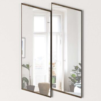 Zrkadlo GREYŠtýlové a elegantné zrkadlo GREY je perfektným doplnkom pre vašu obývaciu izbu, predsieň alebo spálňu. Toto moderné zrkadlo je vyrobené z kvalitných materiálov LTD a skla, čo zaisťuje jeho dlhú životnosť a atraktívny vzhľad.Rozmer: 44 x 70 x 1.8 cmMateriál: LTD a skloFarba: OrechHrúbka materiálu: 18 mmDodatočné informácie: Dodávame v demonteZrkadlo GREY vyniká svojim elegantným dizajnom v orechovej farbe, ktorý dodá každému interiéru nádych sofistikovanosti. Kvalitné spracovanie a čisté línie tohto zrkadla ho robia ideálnym doplnkom pre moderné domácnosti.Neváhajte a kúpte si zrkadlo GREY ešte dnes. Tento štýlový a funkčný doplnok pridá vášmu domovu eleganciu a praktickosť v jednom!