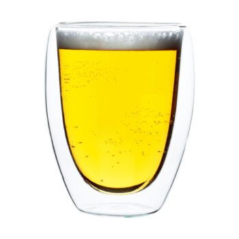 Objavte eleganciu a funkčnosť s našimi termo pohármi na vodu Hotcold Typ 10. Tento set obsahuje dva poháre, každý s objemom 350 ml, ideálne pre každodenné použitie v domácnosti alebo kancelárii. Vyrobené z kvalitného borosilikátového skla, tieto poháre sú nielen odolné voči teplotným zmenám, ale…