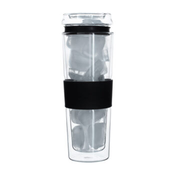 Predstavujeme vám termo pohár Hotcold Typ 15, ktorý je ideálnym doplnkom pre každú domácnosť. Tento elegantný a moderný pohár s objemom 480 ml je vyrobený z kvalitného borosilikátového skla, ktoré zaručuje jeho odolnosť a dlhú životnosť. Vďaka svojmu priehľadnému dizajnu sa hodí…