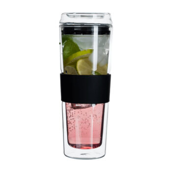 Predstavujeme vám termo pohár Hotcold Typ 15, ktorý je ideálnym doplnkom pre každú domácnosť. Tento elegantný a moderný pohár s objemom 480 ml je vyrobený z kvalitného borosilikátového skla, ktoré zaručuje jeho odolnosť a dlhú životnosť. Vďaka svojmu priehľadnému dizajnu sa hodí…
