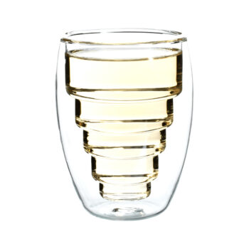 Predstavujeme vám elegantný termo pohár Hotcold Typ 17, ktorý je ideálnym doplnkom pre každú domácnosť. Tento set obsahuje dva poháre s objemom 250 ml, vyrobené z kvalitného borosilikátového skla, ktoré je známe svojou odolnosťou a schopnosťou udržať teplotu nápojov po dlhšiu…