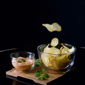 Predstavujeme vám termo misku na zmrzlinu Hotcolder Typ 21, ktorá je ideálnym doplnkom pre každého milovníka zmrzliny. Táto sada obsahuje dve misky s objemom 300 ml, vyrobené z kvalitného borosilikátového skla, ktoré je známe svojou odolnosťou a schopnosťou udržať teplotu. Vďaka…