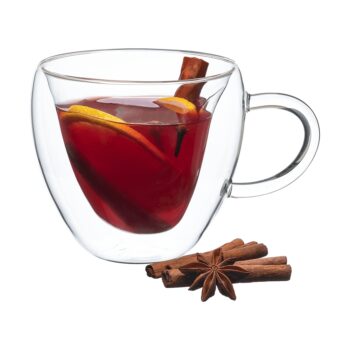 Predstavujeme vám elegantnú a modernú termo šálku Hotcool Heart Typ 3, ktorá je ideálnym doplnkom do vašej kuchyne. Táto sada obsahuje dve šálky s objemom 250 ml, vyrobené z kvalitného borosilikátového skla, ktoré je známe svojou odolnosťou voči teplotným zmenám. Priehľadný…