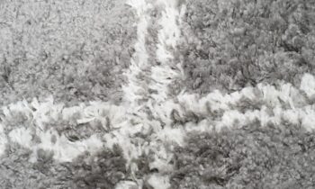 Huňatý šedý vzorovaný behúň Šírka: 100 cm | Dĺžka: 250 cm